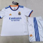 Maillot Real Madrid Benzema enfant neuf 29,99 EUR