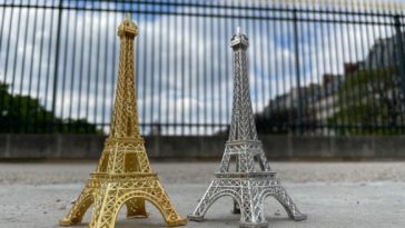 Maquettes Tour Eiffel acier inoxydable neuf 11 euros